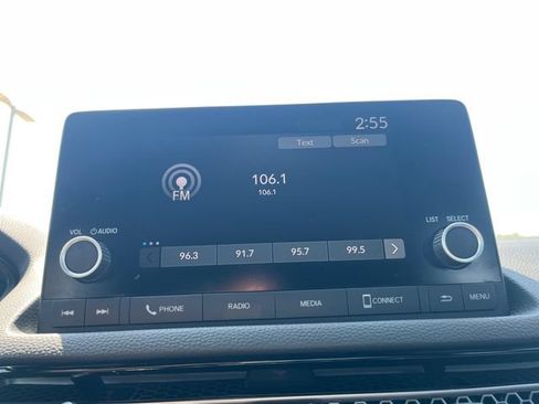 Used 2024 Honda Civic Sport image 8