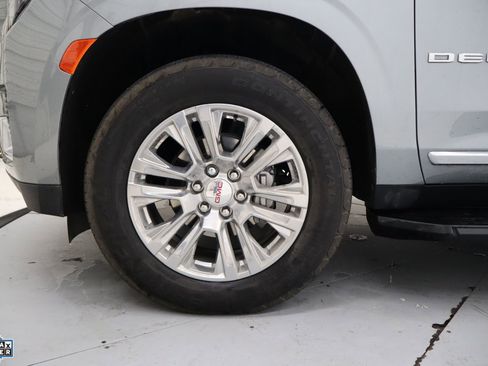 Used 2024 GMC Yukon Denali image 12
