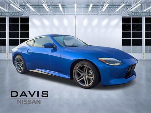 Used 2025 Nissan Z Sport w/ Floor Mat Package RWD image 1