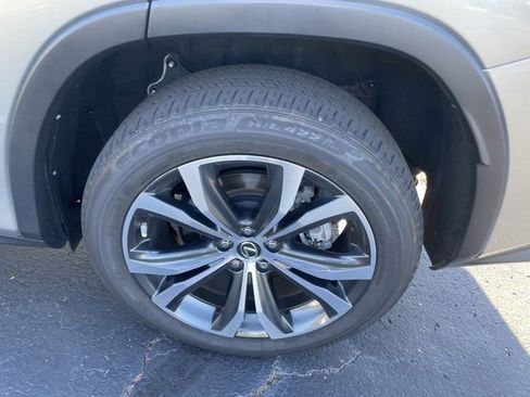 Used 2018 Lexus RX 350 AWD w/ Premium Package image 9