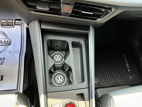 Used 2026 Volkswagen Tiguan SEL R-Line AWD/4WD image 19