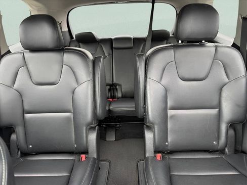 Used 2022 Kia Telluride S image 18