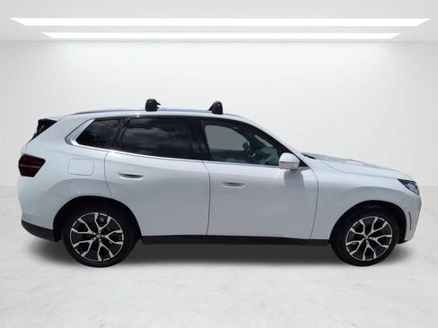 New 2025 BMW X3 xDrive30i w/ Convenience Package AWD/4WD image 3