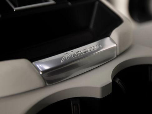 New 2026 Porsche Macan S image 22
