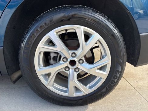 Used 2020 Chevrolet Equinox LT image 9