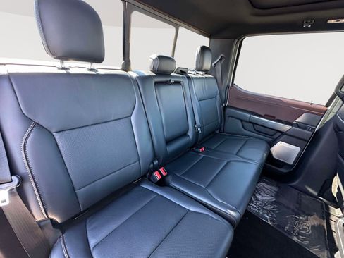 Used 2021 Ford F150 Lariat w/ Equipment Group 502A High image 31