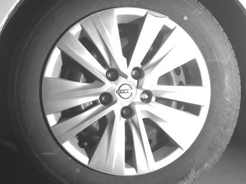 Used 2025 Nissan Sentra S FWD image 12