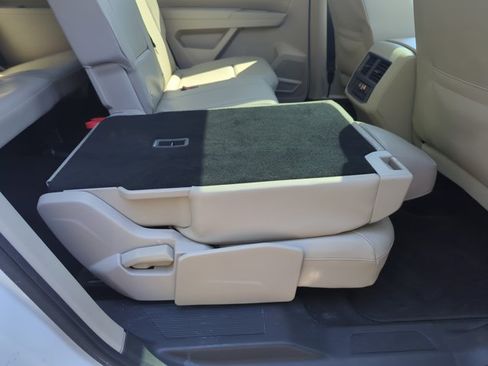 Used 2019 Volkswagen Atlas SE w/ Panoramic Sunroof Package FWD image 23