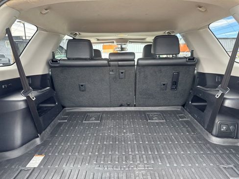 Used 2019 Toyota 4Runner Limited AWD/4WD image 18