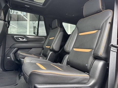 Used 2021 GMC Yukon AT4 w/ AT4 Premium Package AWD/4WD image 31