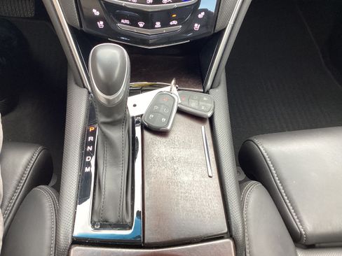 Used 2019 Cadillac XTS Premium Luxury AWD/4WD image 19
