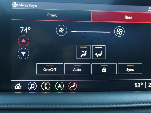 Used 2021 Chevrolet Tahoe High Country w/ Premium Package image 34