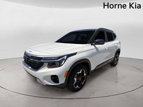 New 2026 Kia Seltos S FWD image 7