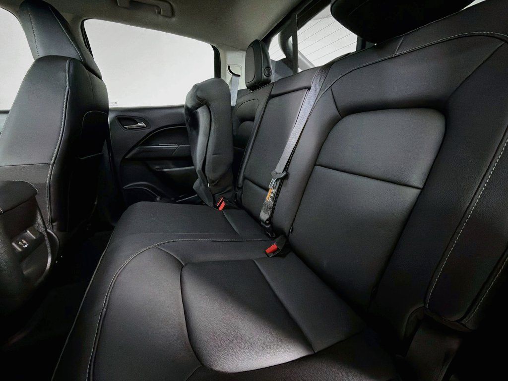 Used 2022 Chevrolet Colorado ZR2 AWD/4WD image 18