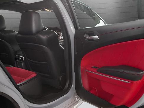 Used 2022 Dodge Charger Scat Pack image 32