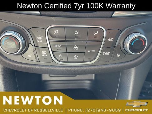 Used 2024 Chevrolet Equinox LT FWD image 13
