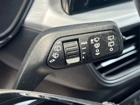 Used 2023 Ford Escape SE w/ PHEV Premium Package FWD image 38