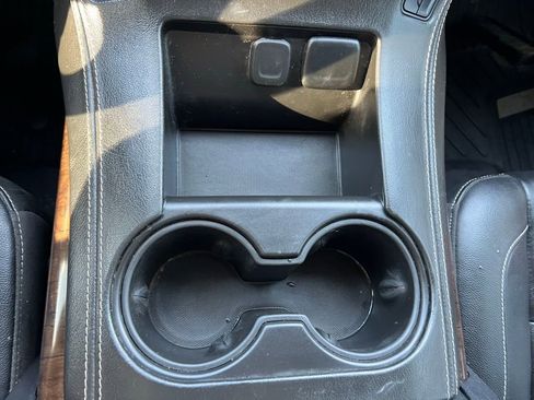 Used 2019 Chevrolet Tahoe LT image 36