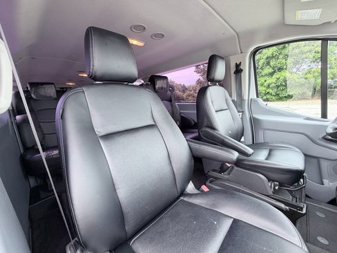 Used 2019 Ford Transit 350 XLT RWD image 20