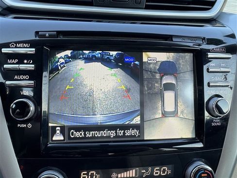Used 2018 Nissan Murano SL w/ Moonroof Package AWD/4WD image 19