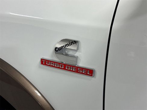 Used 2024 RAM 3500 Limited w/ Safety Group image 7