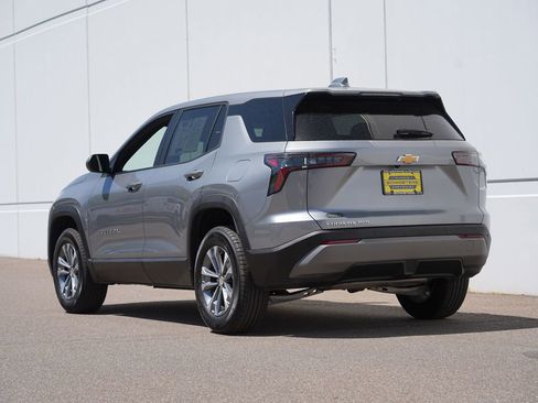 Used 2025 Chevrolet Equinox LT AWD/4WD image 5