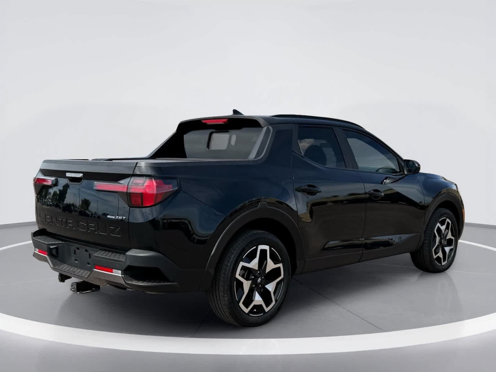 Used 2022 Hyundai Santa Cruz Limited AWD/4WD image 6
