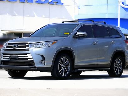 Used 2019 Toyota Highlander XLE
