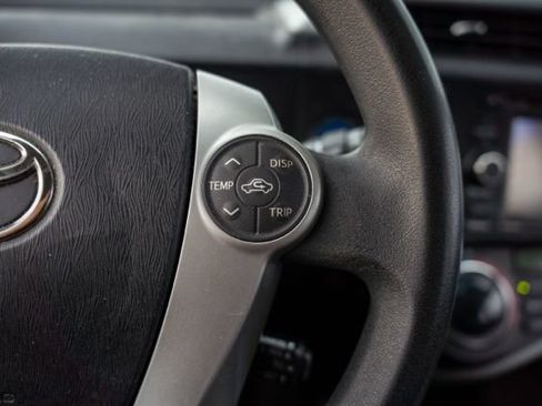 Used 2012 Toyota Prius C Three FWD image 17