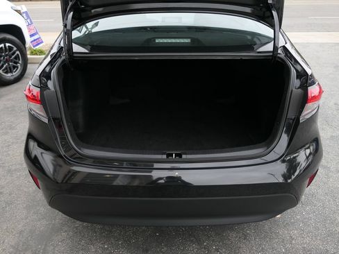 Used 2024 Toyota Corolla LE FWD image 22