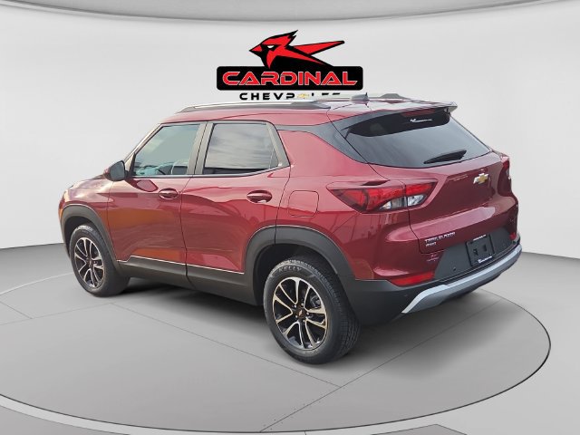Used 2024 Chevrolet TrailBlazer LT w/ Convenience Package AWD/4WD image 5