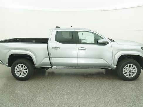 New 2026 Toyota Tacoma SR5 image 44