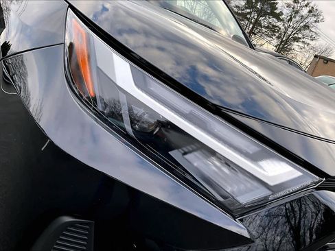 Used 2024 Toyota RAV4 XLE image 26