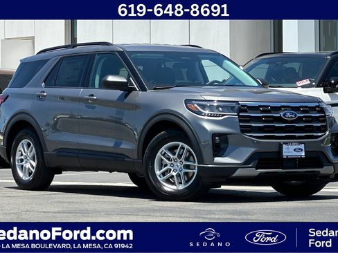 New 2026 Ford Explorer Active w/ Active Comfort Package RWD image 1
