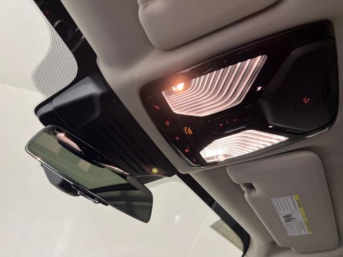 Used 2026 BMW X7 xDrive40i image 20