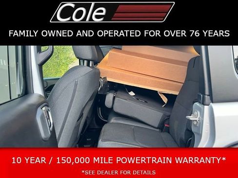 Used 2024 Jeep Wrangler Unlimited image 28