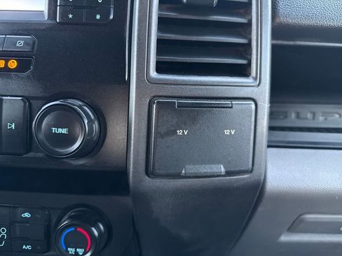 Used 2022 Ford F250 XL w/ Power Equipment Group image 31