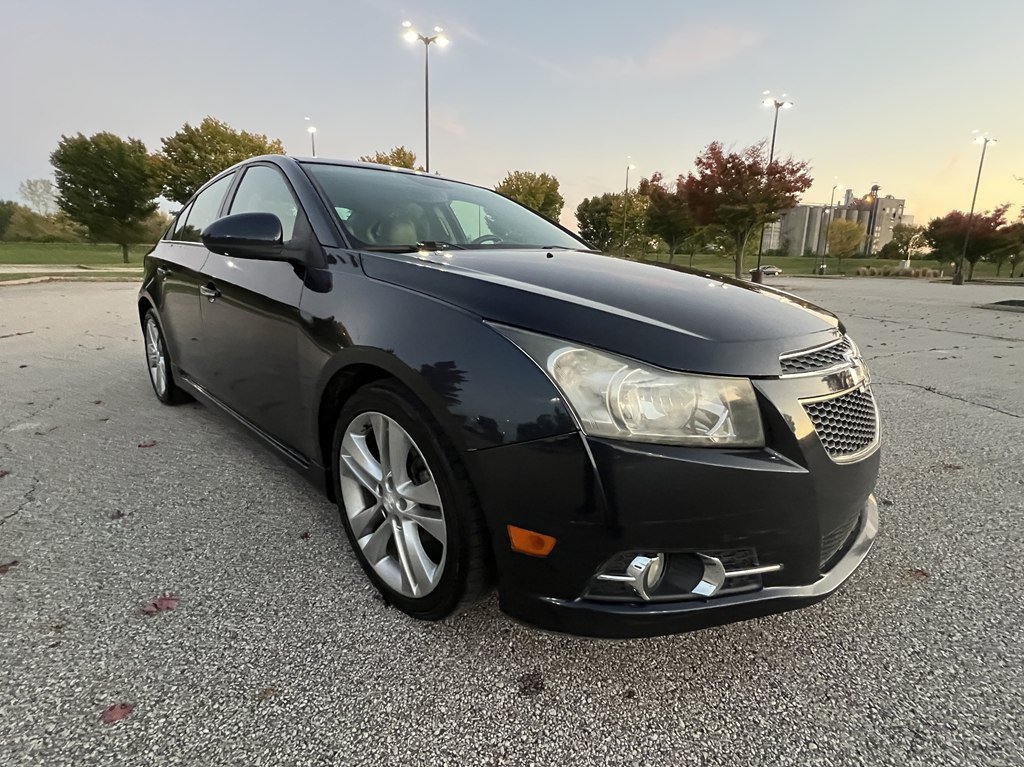 Used 2014 Chevrolet Cruze LTZ w/ RS Package FWD image 7