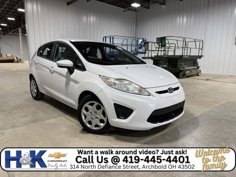 Used 2013 Ford Fiesta S image 1