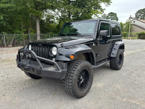 Used 2015 Jeep Wrangler Sport AWD/4WD image 8