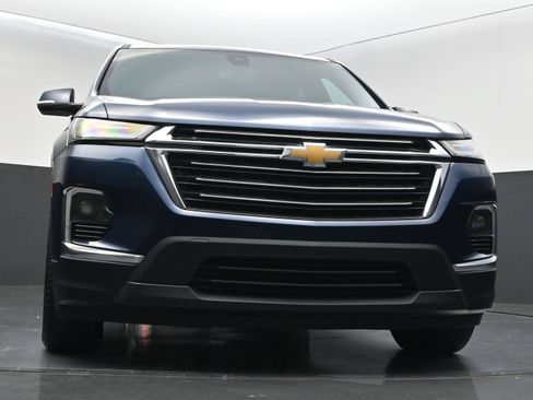 Used 2023 Chevrolet Traverse LT AWD/4WD image 37
