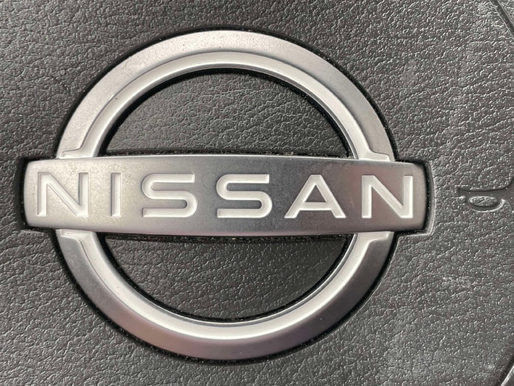 Used 2024 Nissan Rogue SV FWD image 30