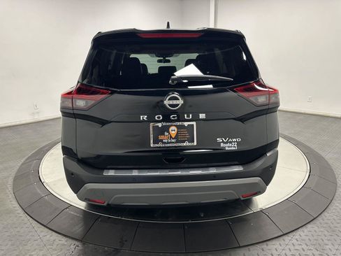 Used 2023 Nissan Rogue SV w/ SV Premium B Package AWD/4WD image 11