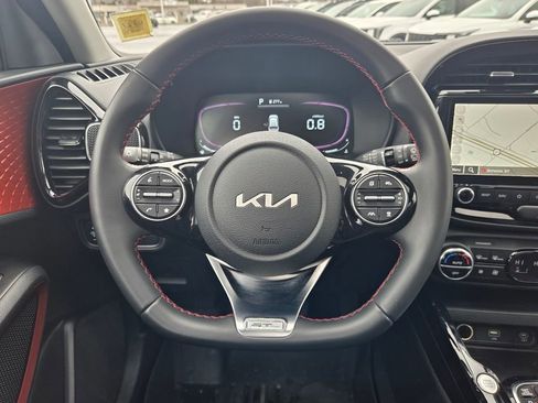 Used 2023 Kia Soul GT-Line w/ GT-Line Technology Package image 14