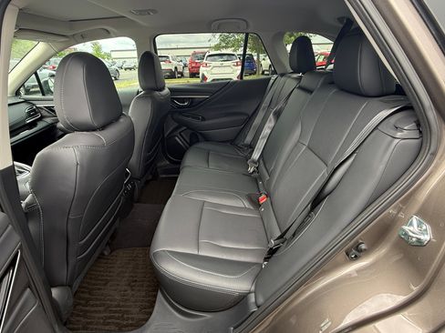 Used 2024 Subaru Outback Limited image 13