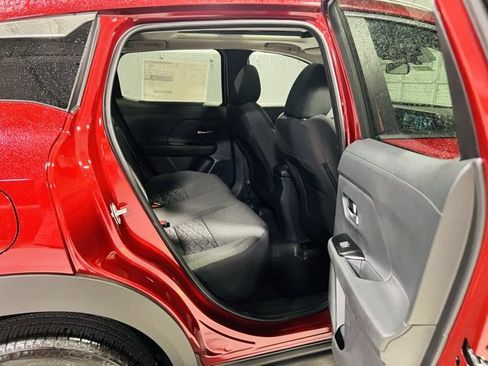 New 2026 Nissan Kicks SV image 29