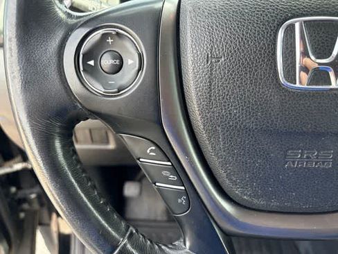 Used 2017 Honda Ridgeline RTL image 12
