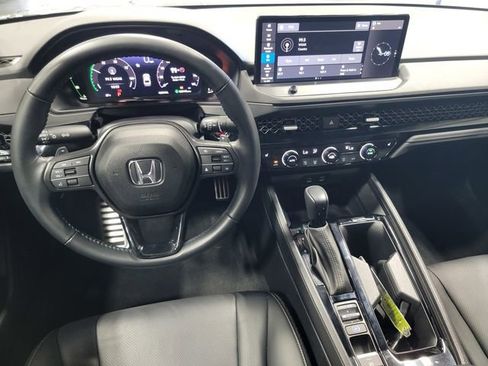 Used 2023 Honda Accord Sport image 29