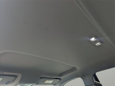 Used 2024 Chevrolet Silverado 2500 LTZ w/ LTZ Convenience Package image 10