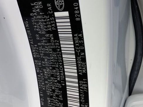 Used 2025 Toyota Camry LE image 35